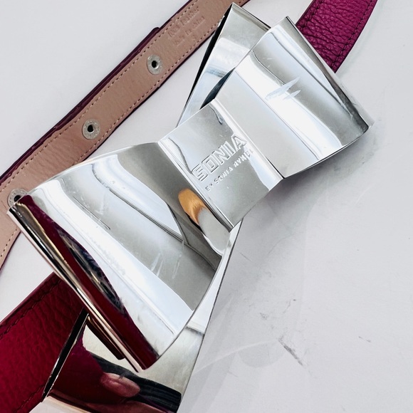 Sonia Rykiel pink leather belt with silver metal bow embellishment - Picture 3 of 4
